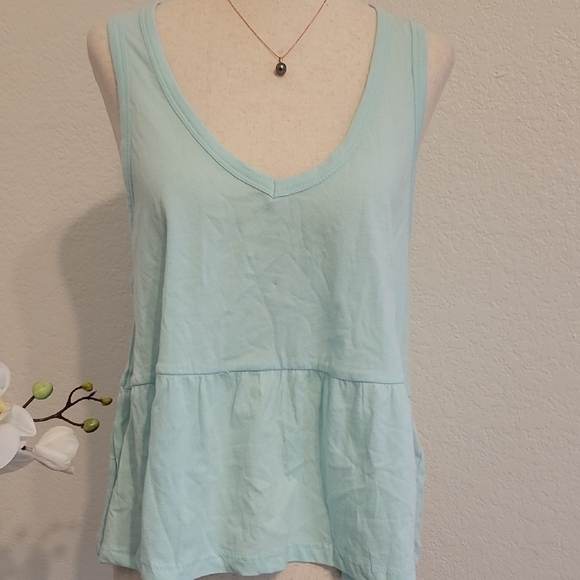 Buffalo David Bitton Green Relaxed Peplum Tank Top - Picture 1 of 3